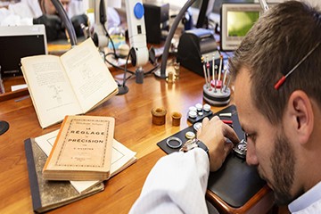 郑州万国原装表带维修